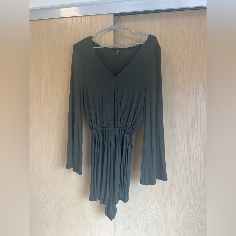 Green Long-sleeve Romper
